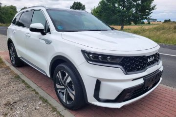 1.6 hybrid Full 7 osobowa